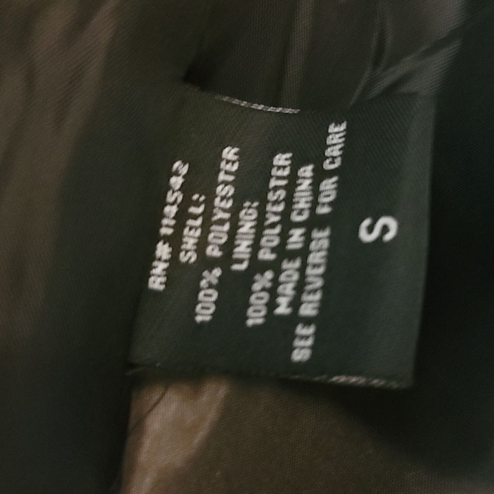 Coat - Picture 3 of 4